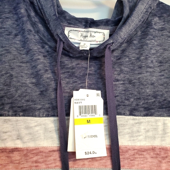 Hippie Rose Teens Top with Hood - Picture 6 of 11